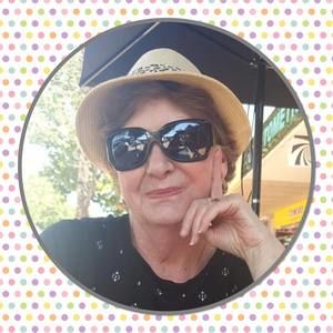 Meet your Posher, Robyn